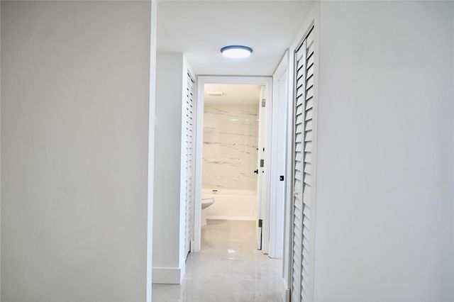 6675 S Oriole Boulevard 3060, Delray Beach, FL 33446