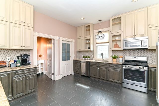 601 Sanders Street, Indianapolis, IN 46203