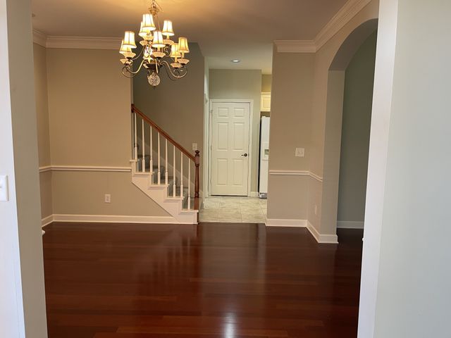 215 Stoners Glen Ct, Hermitage, TN 37076
