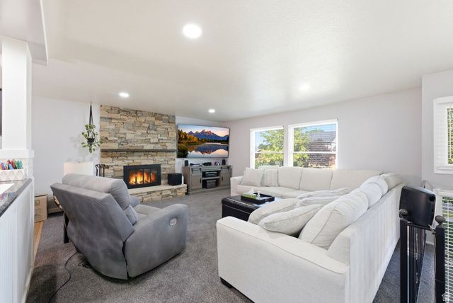 5258 S 2150 W, Taylorsville, UT 84129