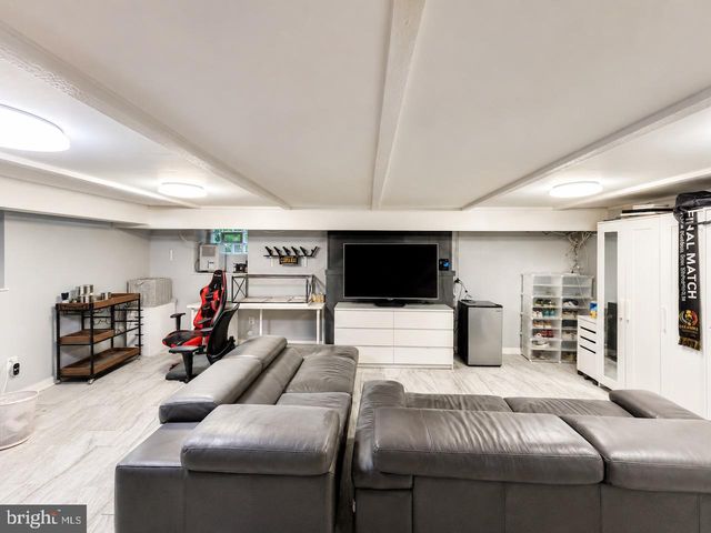 2250 BOYD RD, Huntingdon Valley, PA 19006