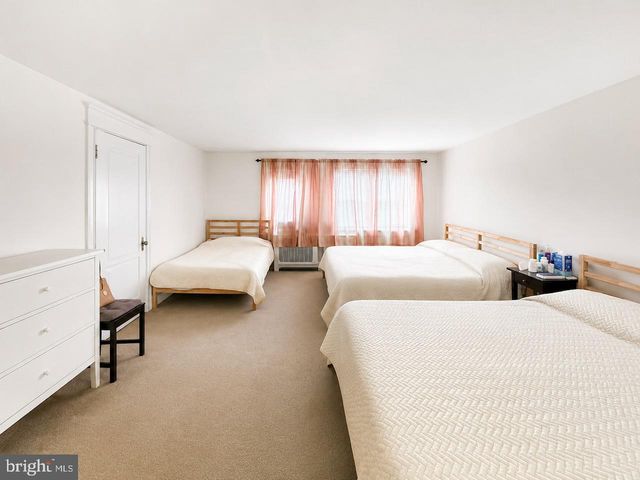 2250 BOYD RD, Huntingdon Valley, PA 19006