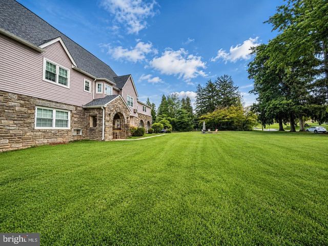 2250 BOYD RD, Huntingdon Valley, PA 19006