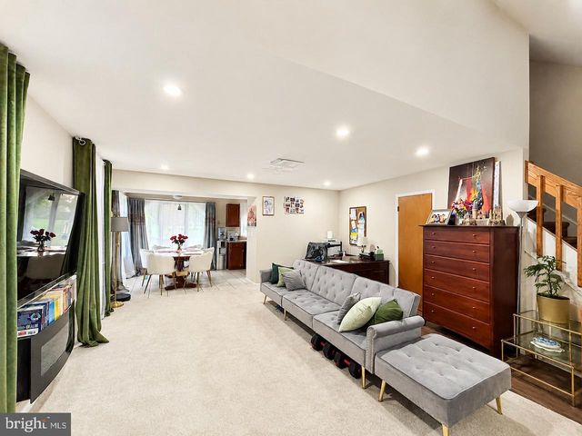 2250 BOYD RD, Huntingdon Valley, PA 19006