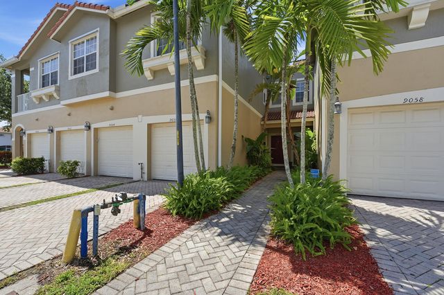 9056 Plymouth Place, Tamarac, FL 33321