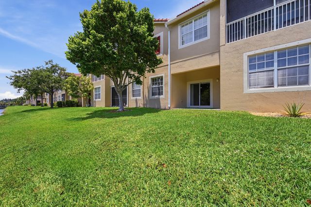 9056 Plymouth Place, Tamarac, FL 33321