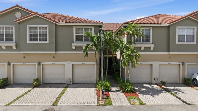 9056 Plymouth Place, Tamarac, FL 33321