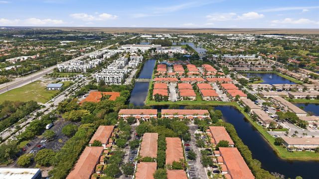9056 Plymouth Place, Tamarac, FL 33321