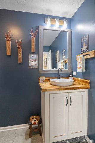 5904 E Division Street, Croton Twp, MI 49337