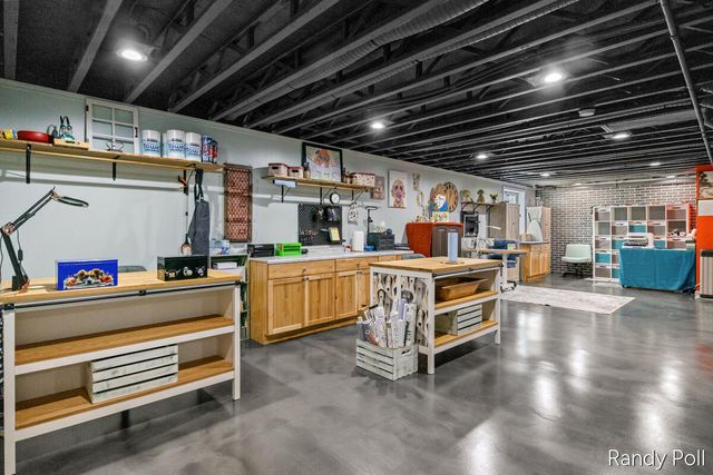 5904 E Division Street, Croton Twp, MI 49337