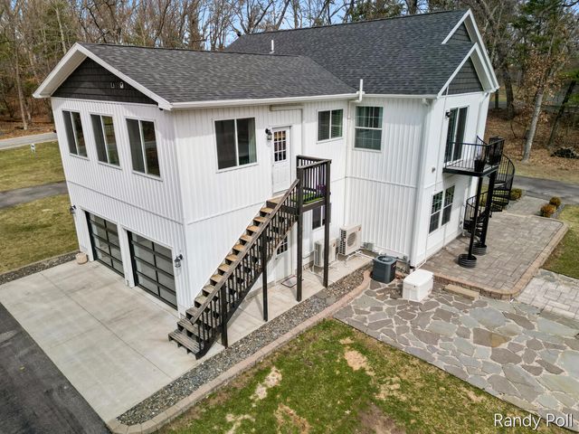 5904 E Division Street, Croton Twp, MI 49337