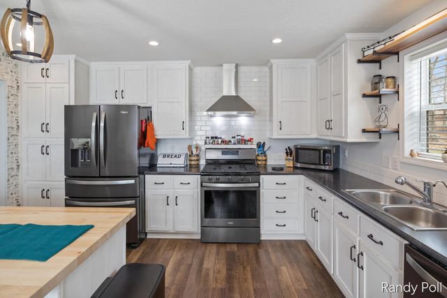 5904 E Division Street, Croton Twp, MI 49337