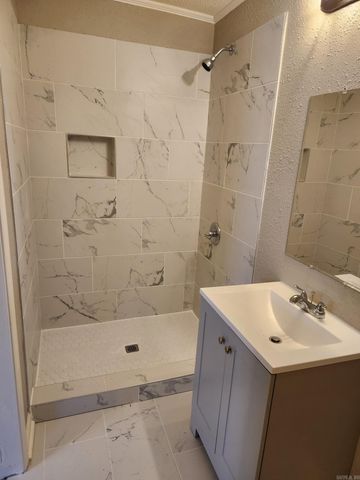 7120 Redwood Drive, Little Rock, AR 72209