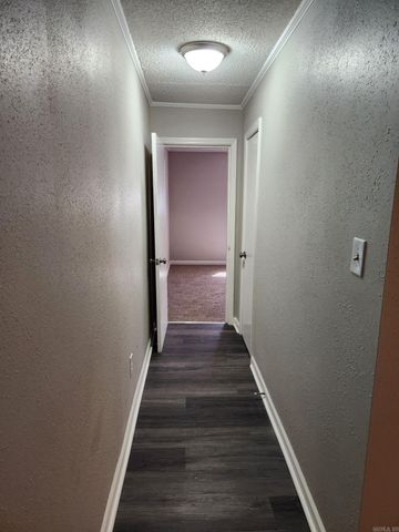 7120 Redwood Drive, Little Rock, AR 72209