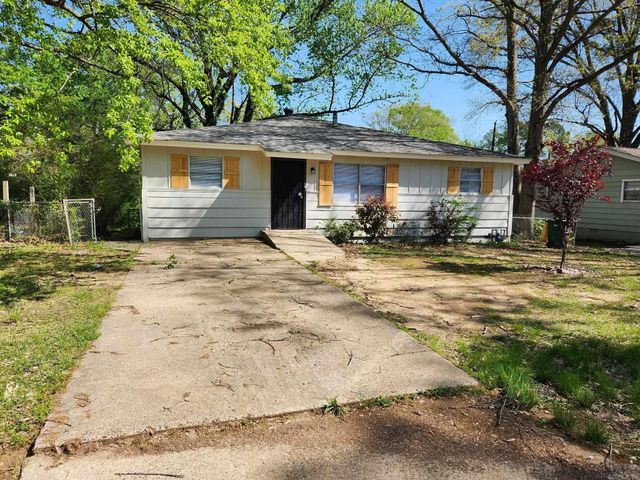 7120 Redwood Drive, Little Rock, AR 72209