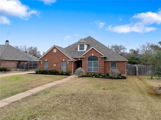 4603 Caddie, College Station, TX 77845