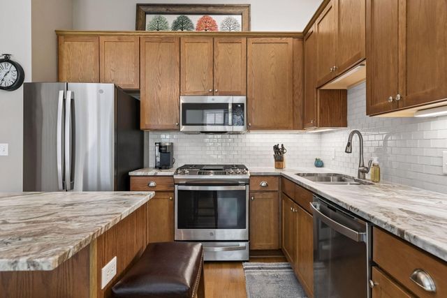 370 Marshall Avenue 201, Saint Paul, MN 55102