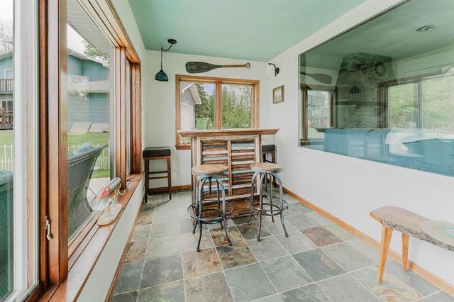 2210 WESTWIND ROAD, Oshkosh, WI 54904