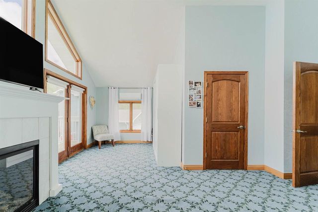 2210 WESTWIND ROAD, Oshkosh, WI 54904