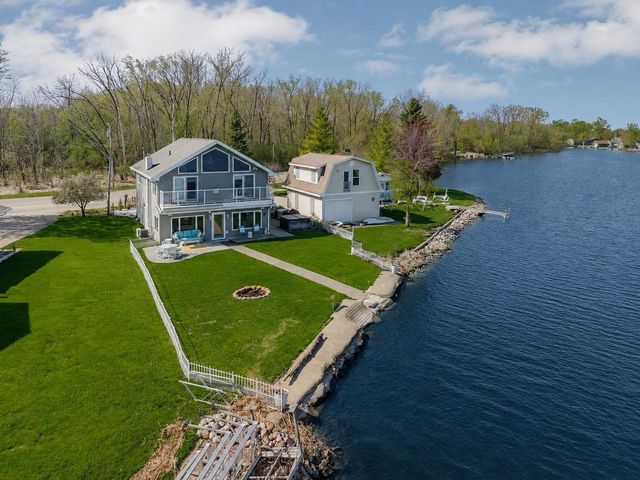 2210 WESTWIND ROAD, Oshkosh, WI 54904