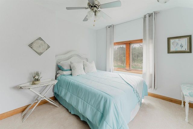2210 WESTWIND ROAD, Oshkosh, WI 54904