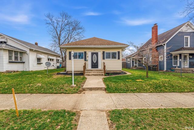 930 S 28th Street, South Bend, IN 46615