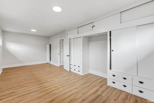 930 S 28th Street, South Bend, IN 46615