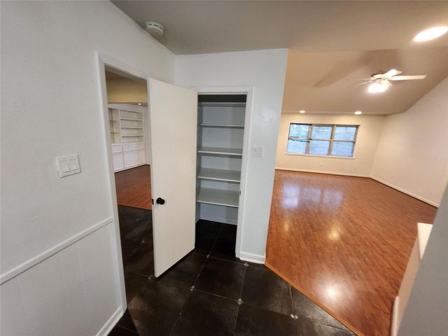 8403 Mullins Drive, Houston, TX 77096