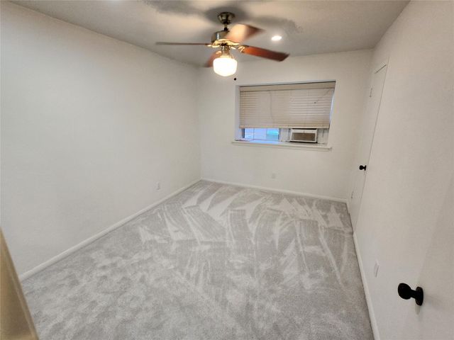 8403 Mullins Drive, Houston, TX 77096