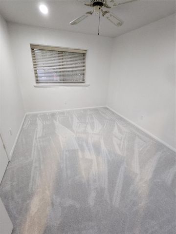 8403 Mullins Drive, Houston, TX 77096