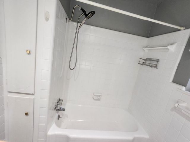 8403 Mullins Drive, Houston, TX 77096