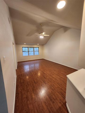 8403 Mullins Drive, Houston, TX 77096