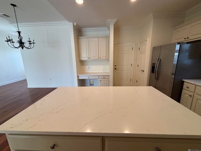 7047 Sweetspire Dr, Baton Rouge, LA 70817