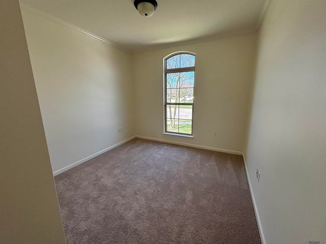 7047 Sweetspire Dr, Baton Rouge, LA 70817