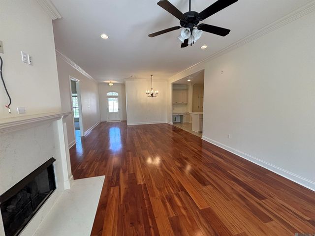 7047 Sweetspire Dr, Baton Rouge, LA 70817