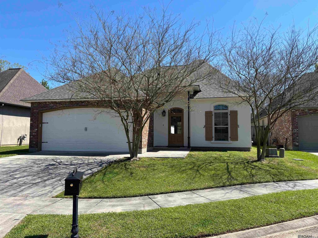 7047 Sweetspire Dr, Baton Rouge, LA 70817