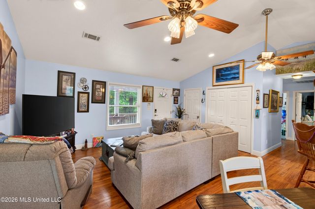 7303 Magnolia Drive, Pass Christian, MS 39571