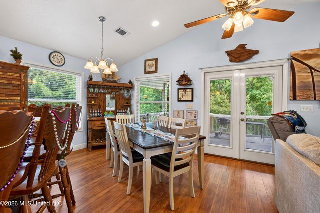 7303 Magnolia Drive, Pass Christian, MS 39571
