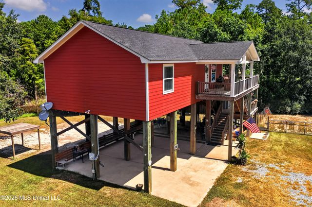 7303 Magnolia Drive, Pass Christian, MS 39571