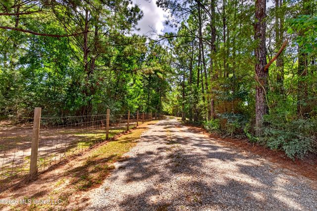 7303 Magnolia Drive, Pass Christian, MS 39571