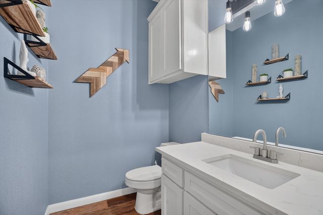 813 Cardinal Ridge Road, Burleson, TX 76028