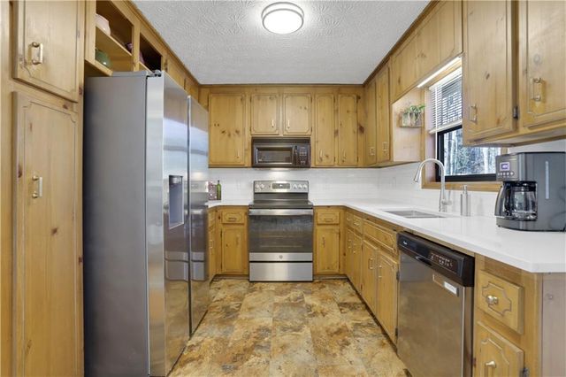 3639 Abercorn NW Way, Kennesaw, GA 30144