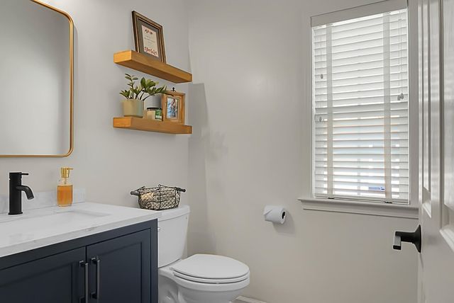 1504 Egret Creek Court, Hanahan, SC 29410