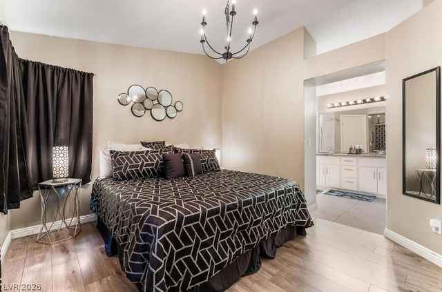 6669 Lucky Strike Way, Las Vegas, NV 89108