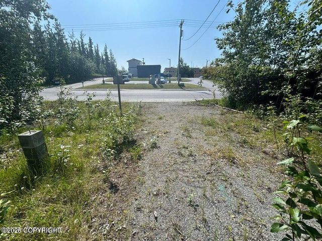 121 E Herning Avenue, Wasilla, AK 99654