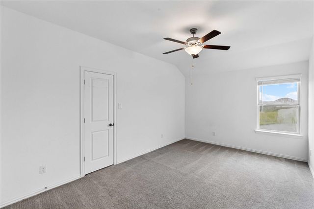 9818 Colonial Downs Drive, Mont Belvieu, TX 77523