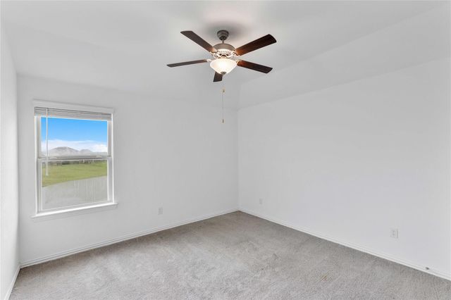 9818 Colonial Downs Drive, Mont Belvieu, TX 77523