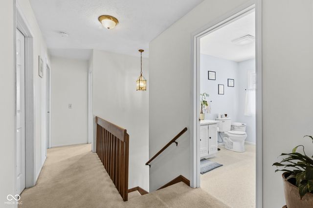 1312 W Country Club Road, Connersville, IN 47331