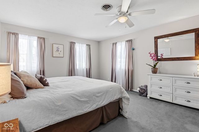 1312 W Country Club Road, Connersville, IN 47331