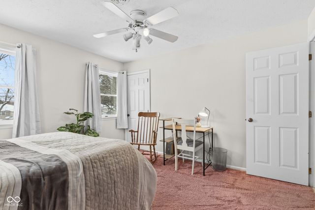 1312 W Country Club Road, Connersville, IN 47331